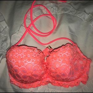 Victoria’s Secret Bathing Suit Top Size 32C